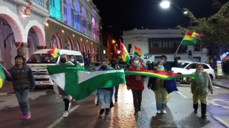 Movilización en apoyo a Santa Cruz por la libertad de Luis Fernando Camacho