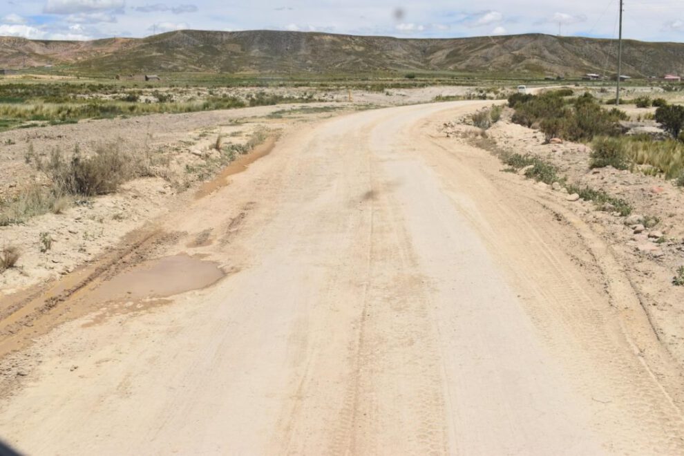 Tramo Caracollo-Ancotanga para camiones de alto tonelaje