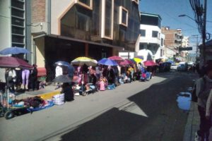 Feria Navideña en la avenida 6 de Agosto