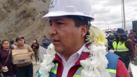 Construcción del Hospital de Segundo Nivel por el alcalde Adhemar Wilcarani