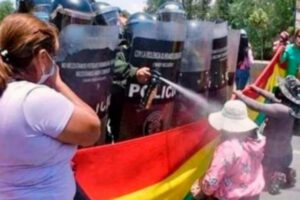 Gases lacrimógenos vencidos utilizados por la Policía