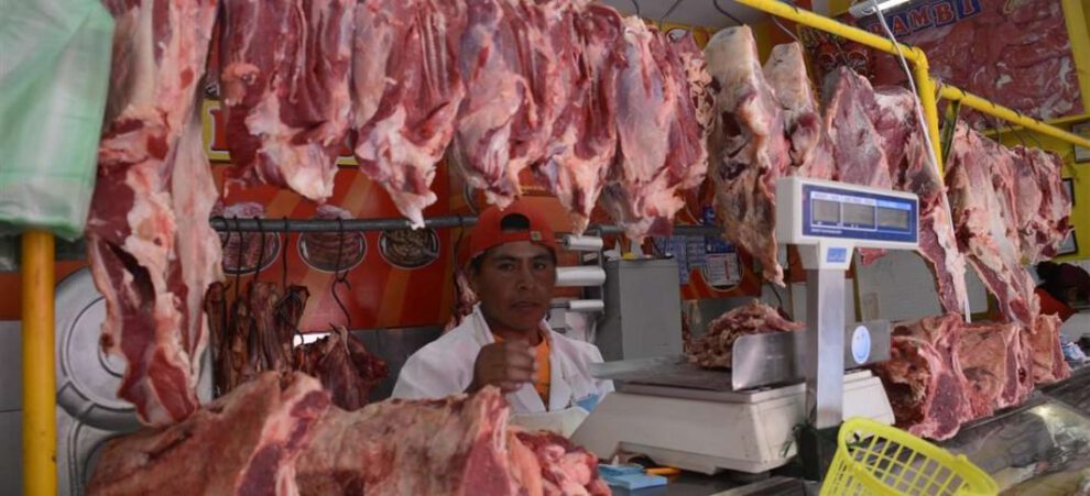Escasez de carne de res en el Occidente