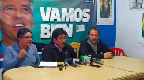 Dirección Nacional del MAS reclama inclusión en actividades del aniversario del Estado Plurinacional