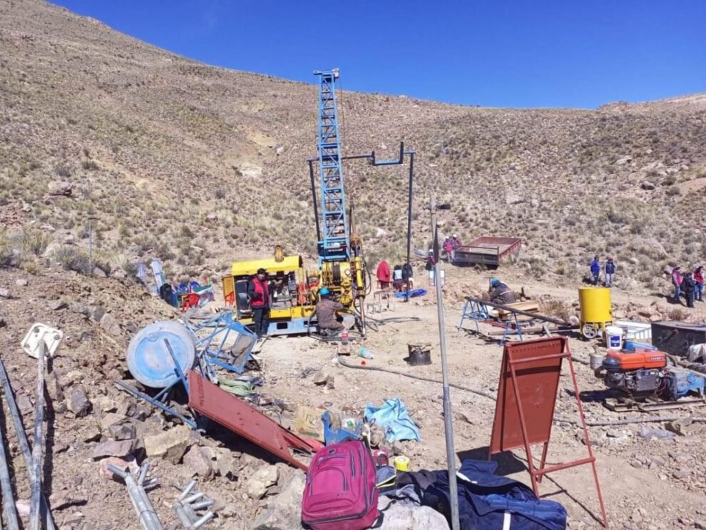Inversión en prospección minera por la Gobernación de Oruro