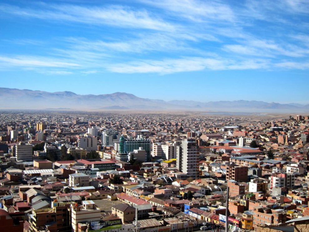 Saneamiento de tierras en Oruro