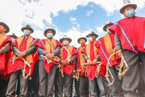 Ponchos Rojos en la frontera con municiones