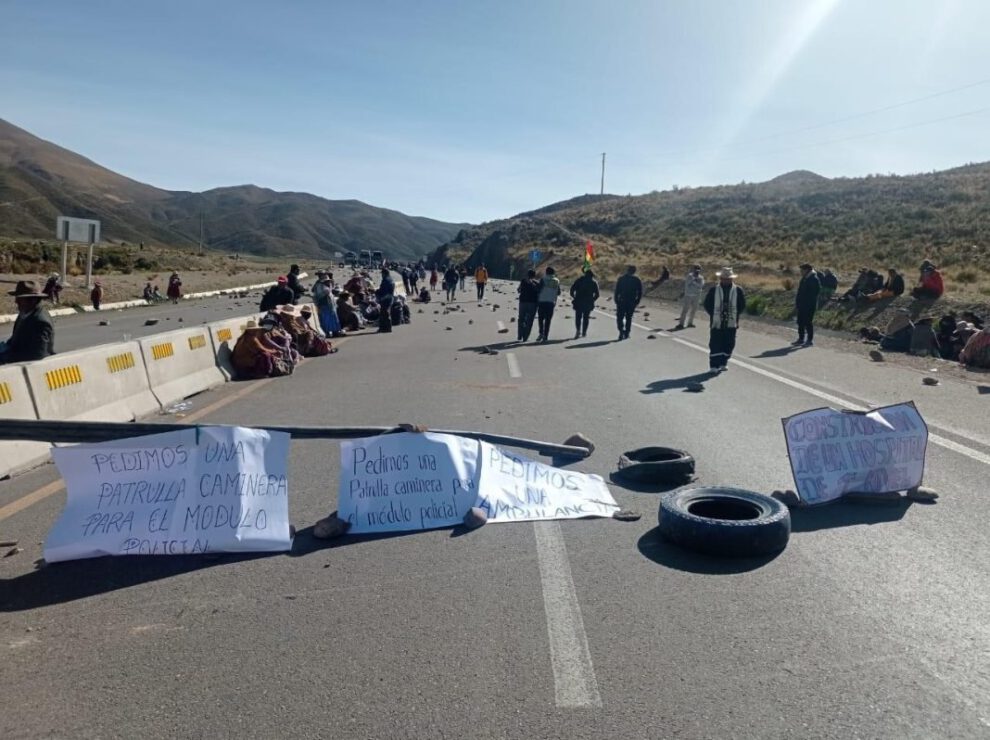 Oruro ítems en salud en demanda de un hospital