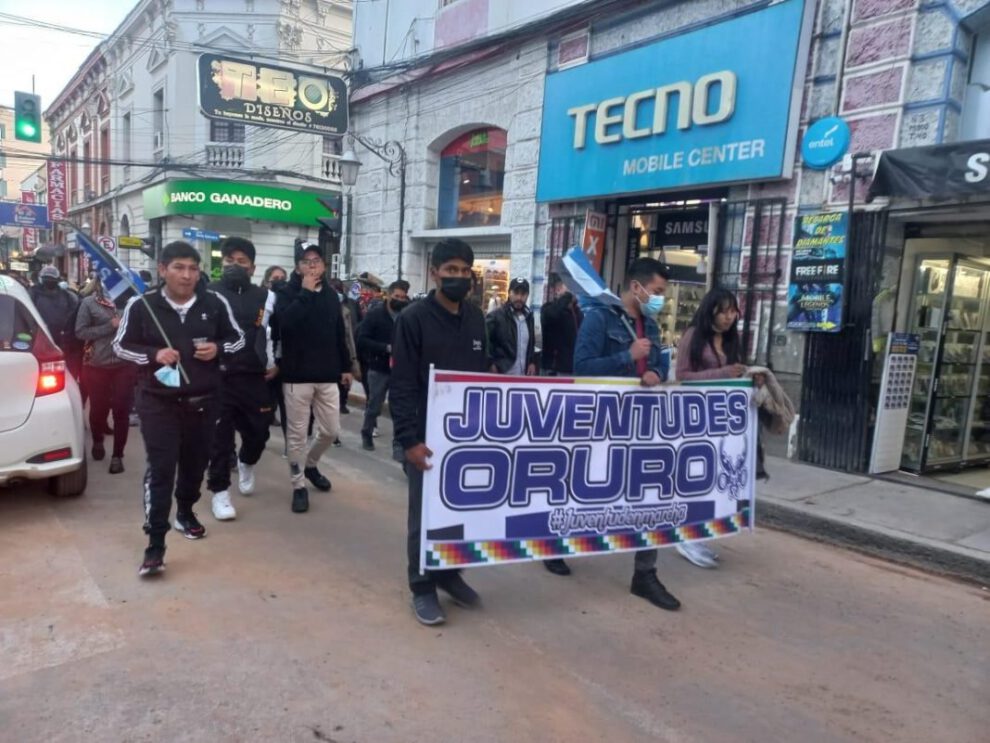 Marchas en Oruro en respaldo al gobierno de Luis Arce