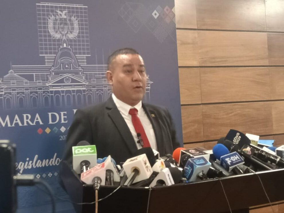 Ampliación investigación golpe I contra Carlos Mesa