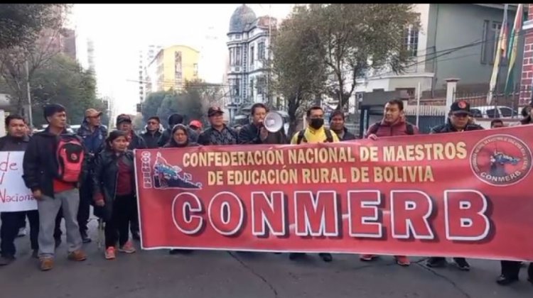 Magisterio Rural no garantiza inicio de clases en febrero por nueva malla curricular