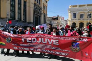 Gran Marcha de la Orureñidad en Oruro