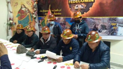 Fedecomin pide 200 ítems de trabajo en Oruro
