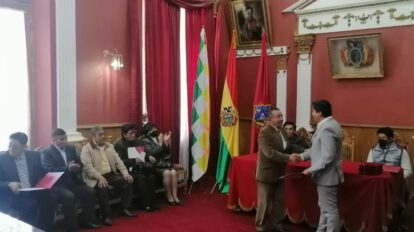 Acto de reconocimiento a trabajadores municipales jubilados
