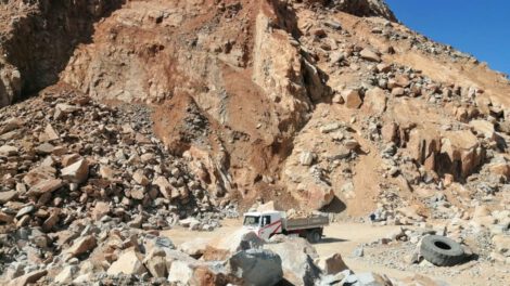 Vecinos piden el cierre de explotación del cerro San Pedro