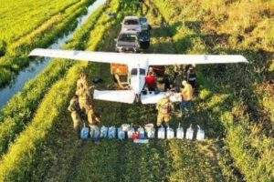 Paraguay incauta avioneta con matrícula de Bolivia