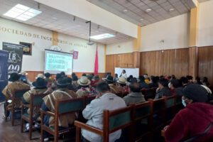 Ley de Recursos Evaporíticos socializada en Oruro