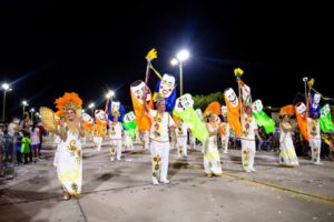 Carnaval Cruceño se celebraría los tres días de feriado