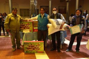 Bingo de Aldeas Infantiles SOS en Oruro