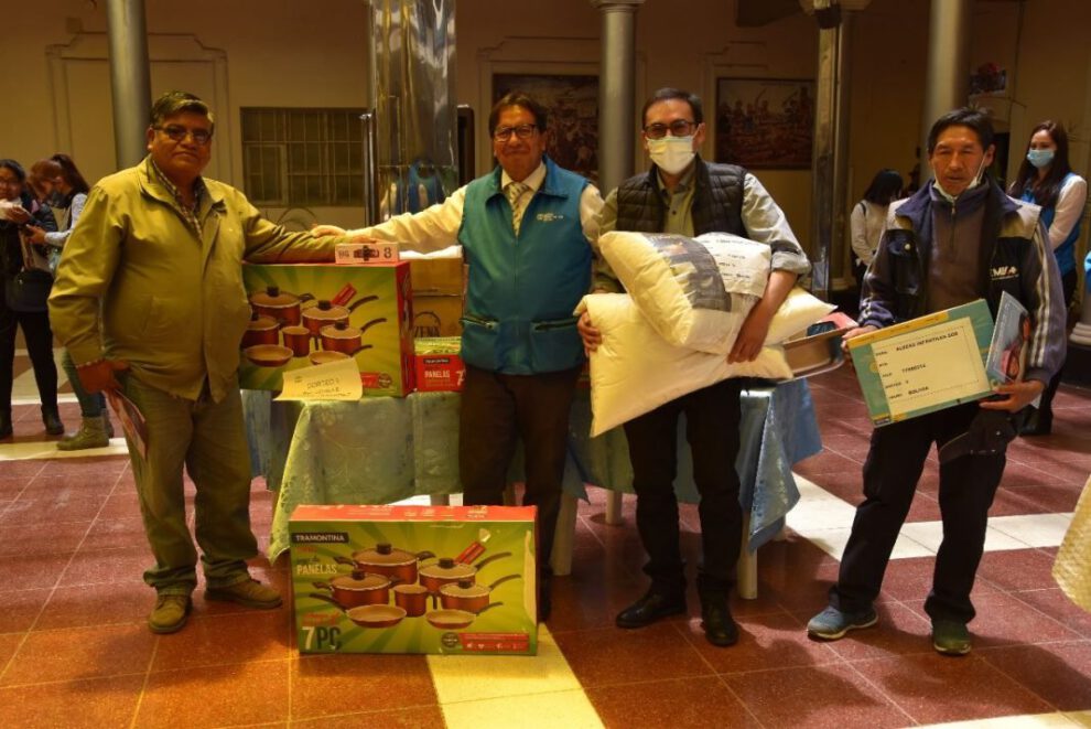 Bingo de Aldeas Infantiles SOS en Oruro