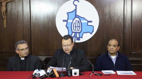 Iglesia Católica expresa preocupación por la Nueva malla curricular