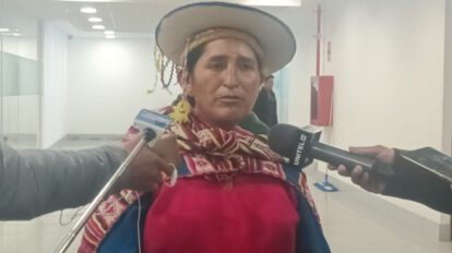 Lidia Patty agradece vigilias en el penal de Chonchocoro