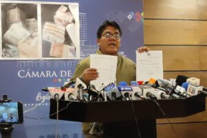 Proyecto de Ley de Investigación de Fortunas presentado por Héctor Arce