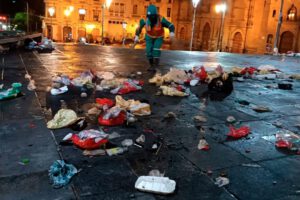Recogen 16.4 toneladas de basura tras festejos del Día del Estado Plurinacional