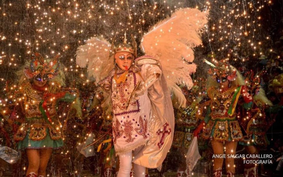 Carnaval de Oruro en la exposición de Angie Salgar en Jujuy