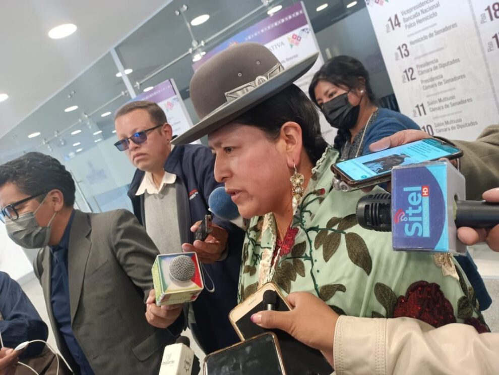 Fracasos del cabildo cívico según senadora Virginia Velasco
