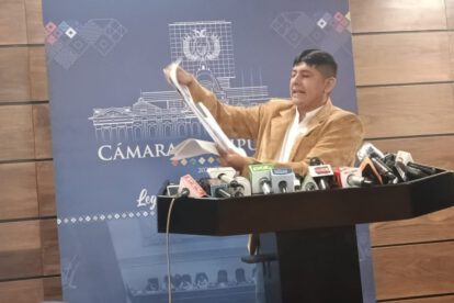 Proyecto de ley contra cívicos presentado por Rolando Cuellar