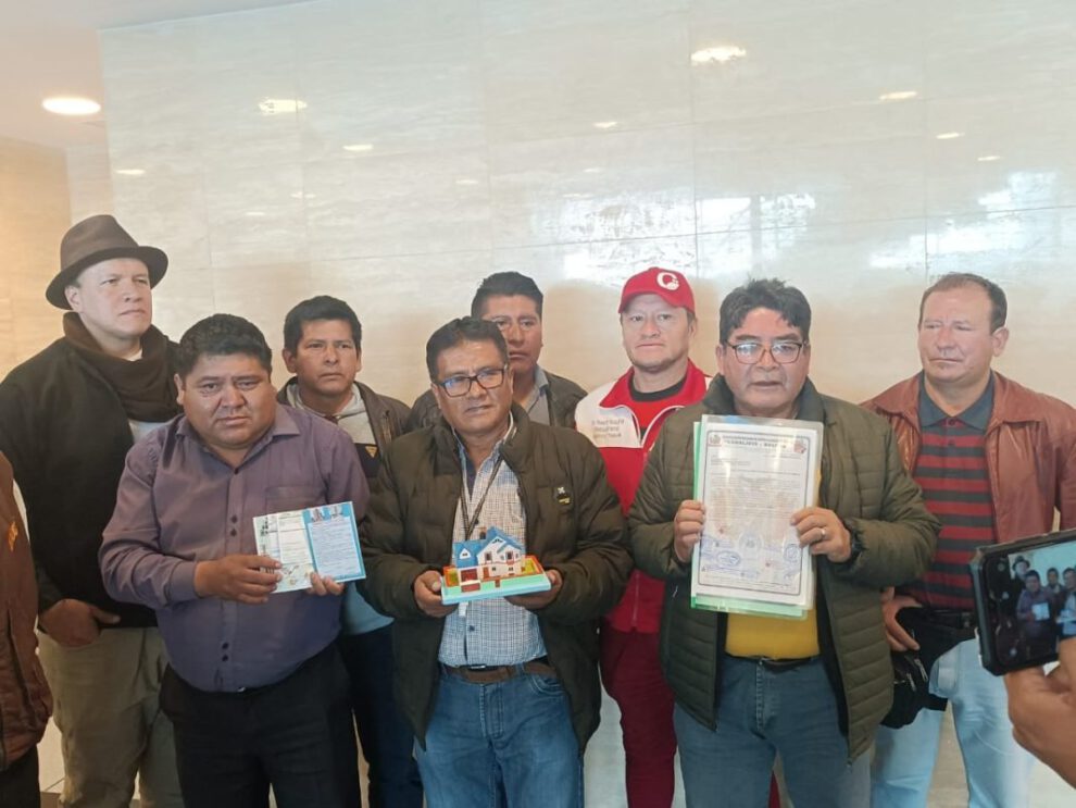 Ley para la regularización de viviendas presentada por Conaljuve