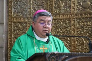 Administración de justicia en Bolivia según Giovani Arana