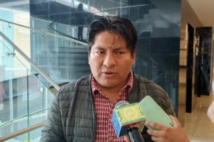 denuncia penal contra el ministro Montaño