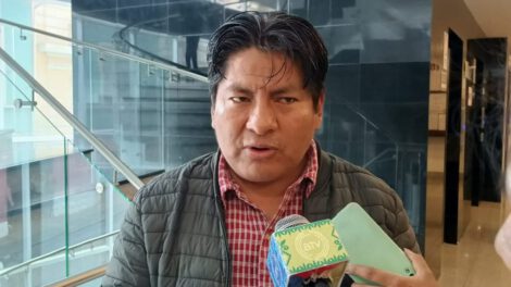 denuncia penal contra el ministro Montaño