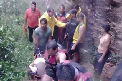 Turistas fallecen en cascada en Los Yungas