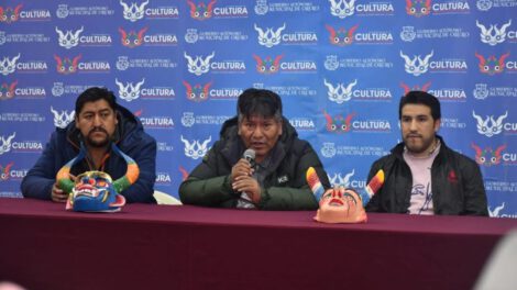 Luisito Comunica en el Carnaval de Oruro