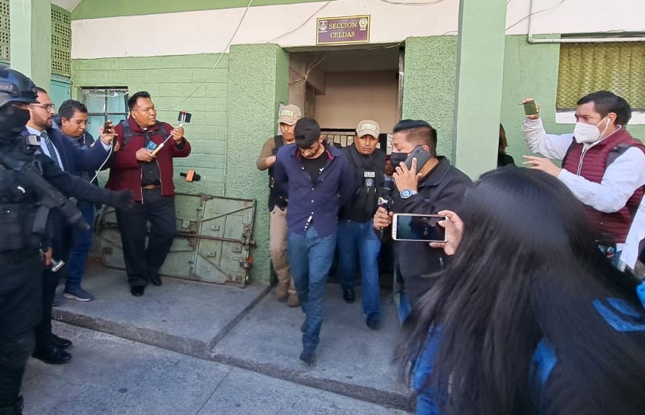 Fuga del reo brasileño Menezes en Chonchocoro