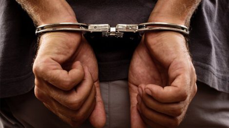 Funcionarios de la Aduana imputados por extorsión