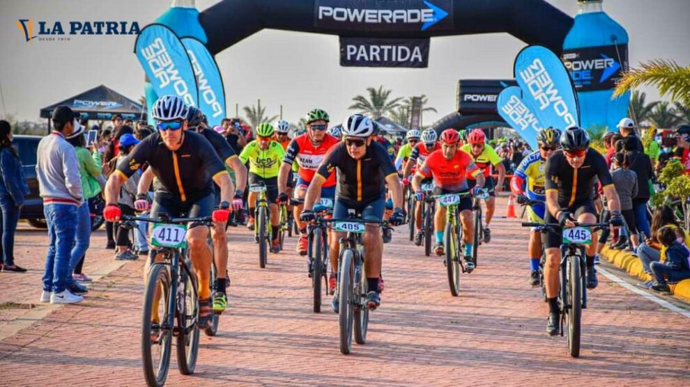 Liga Boliviana de Ciclismo de Pista con corredores de Cochabamba y Santa Cruz