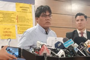 Héctor Arce denuncia irregularidades en la ABC