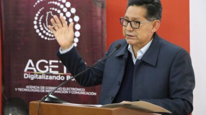 Ministro de Educación de Bolivia, Édgar Pary, habla sobre el paro de 24 horas en el magisterio
