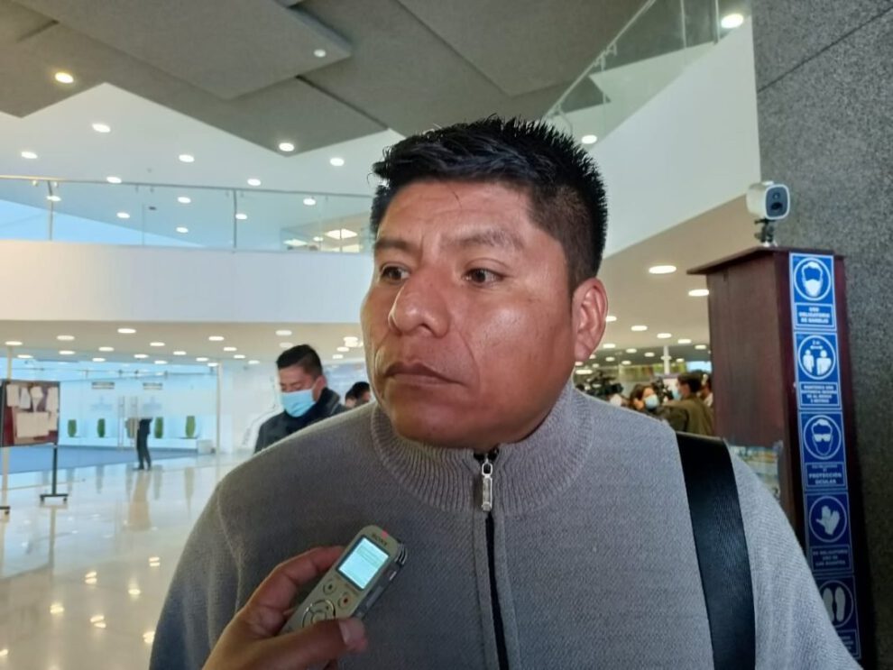 Ascensos en FFAA y Policía aprobados por el Senado
