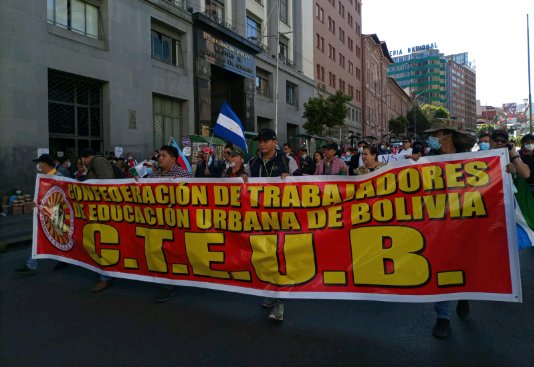 Magisterio urbano exige atención al Ministro de Educación