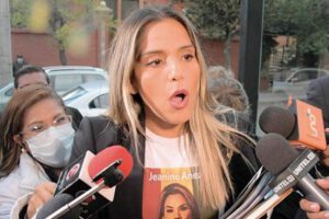 Carolina Ribera cuestiona al ministro Iván Lima sobre corrupción en litio