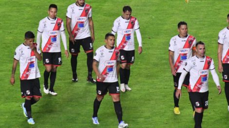 Nacional Potosí busca una digna despedida de Copa Libertadores