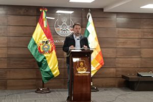 Camacho puede gobernar desde Chonchocoro