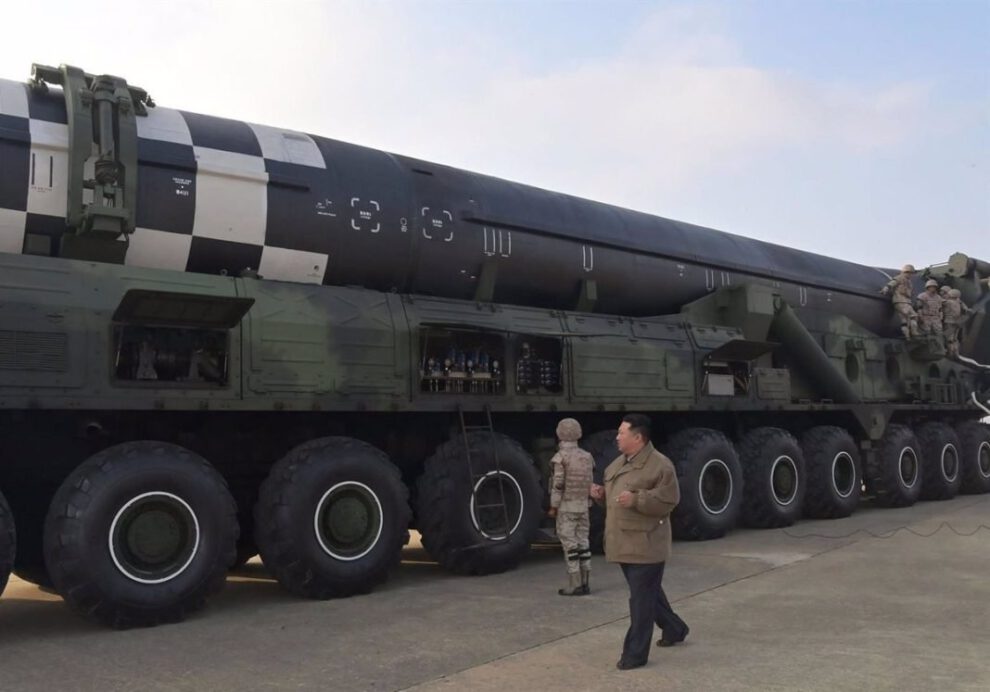 Corea del Norte plutonio suficiente para más de diez bombas atómicas
