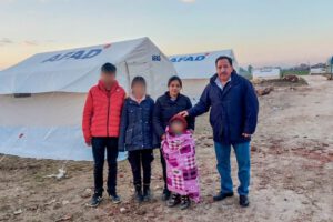 Familia boliviana damnificada por el terremoto en Turquía llega a Bolivia