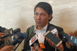 Recolección de firmas en el contexto político de Bolivia