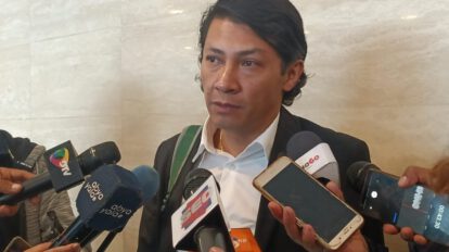 Recolección de firmas en el contexto político de Bolivia